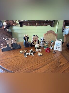 Cow-Themed Collectible Bundle – Hand-Painted, Vintage & Farmhouse Décor – 16 Pie